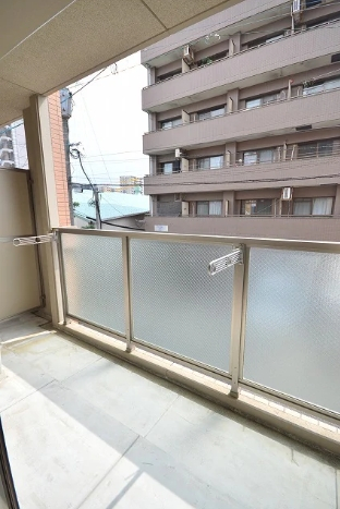バルコニー　日当たりの良いバルコニーです！