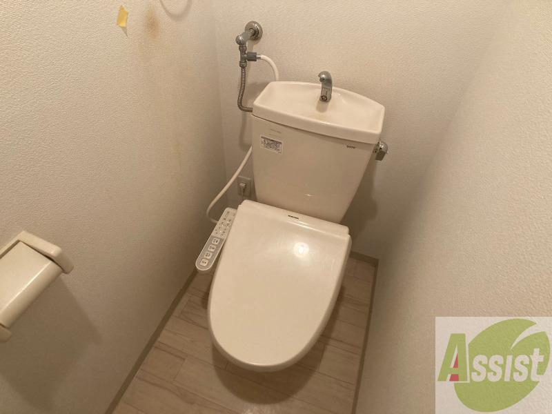 地下鉄南北線 北３４条駅 徒歩2分 5階建 築13年のトイレ写真