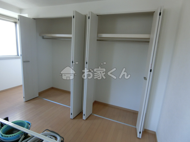 収納　クローゼット