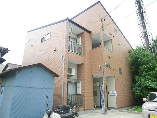 建物外観　お気軽にお問合せ下さい♪