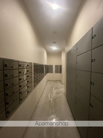 京急本線 平和島駅 徒歩4分 14階建 築24年の外観写真