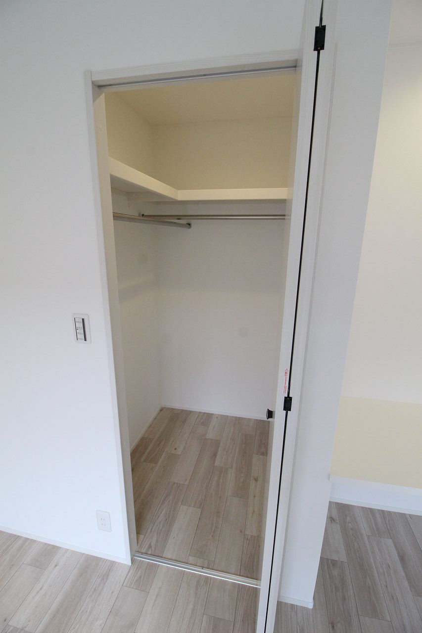 収納　同タイプの別の部屋の写真です