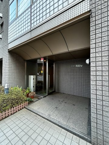 ＪＲ総武線 千葉駅 徒歩4分 7階建 築30年の外観写真