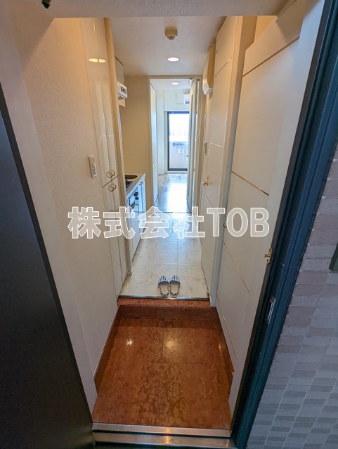玄関　※別号室参考写真