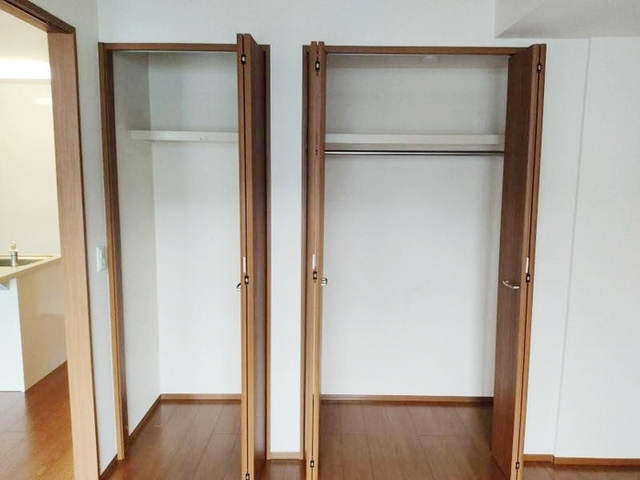 収納　１０２号室　物入、クローゼット