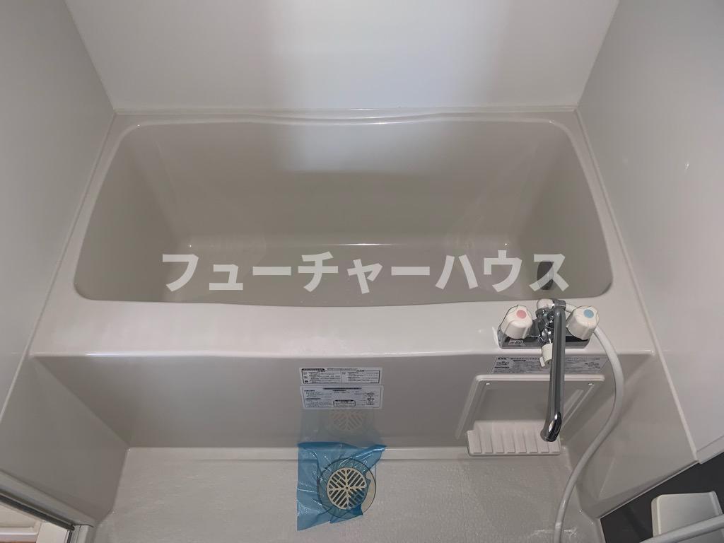 バス・シャワールーム　お風呂です