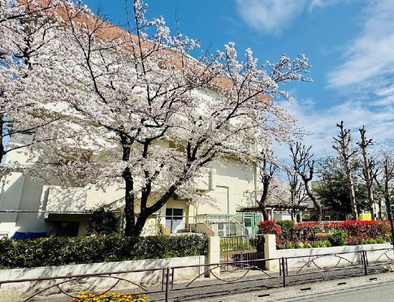 小学校　葛飾区立半田小学校（小学校）まで160m
