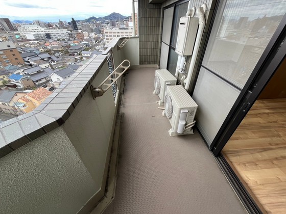 La宇宙の内装写真