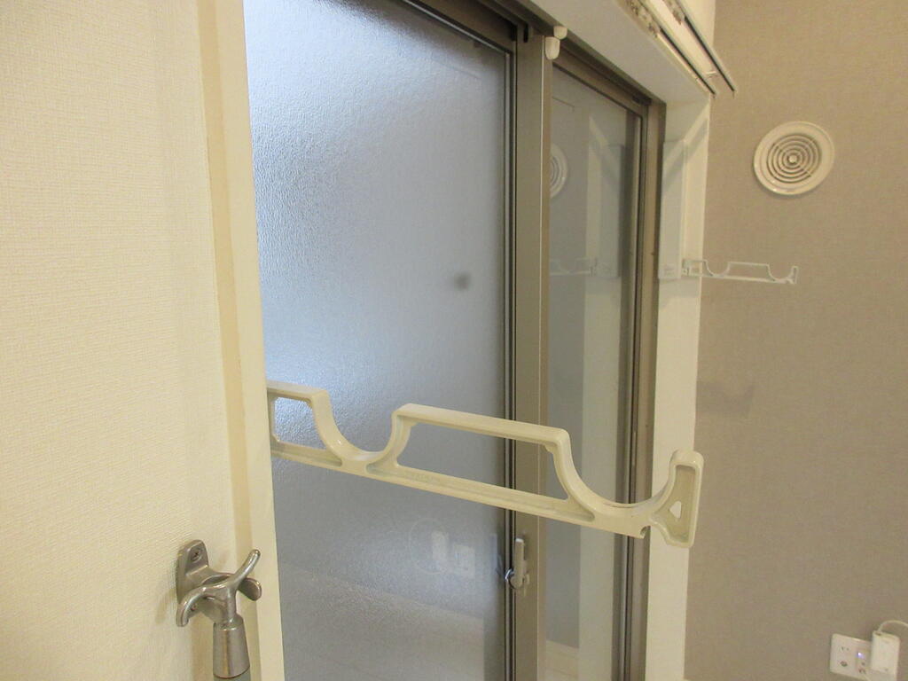 その他設備　室内物干し