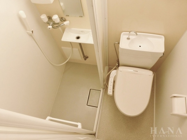 バス・シャワールーム　同タイプ参考写真です。