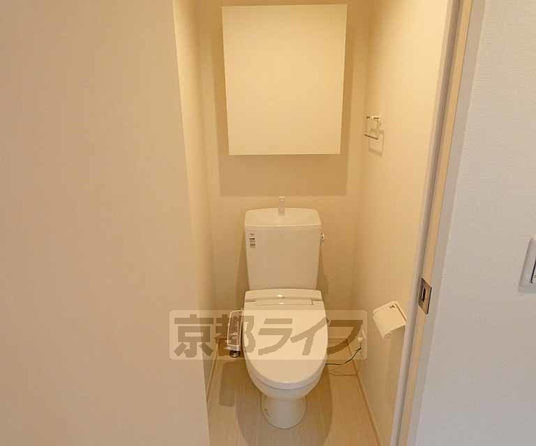 トイレ　ウォシュレット付きのトイレです。