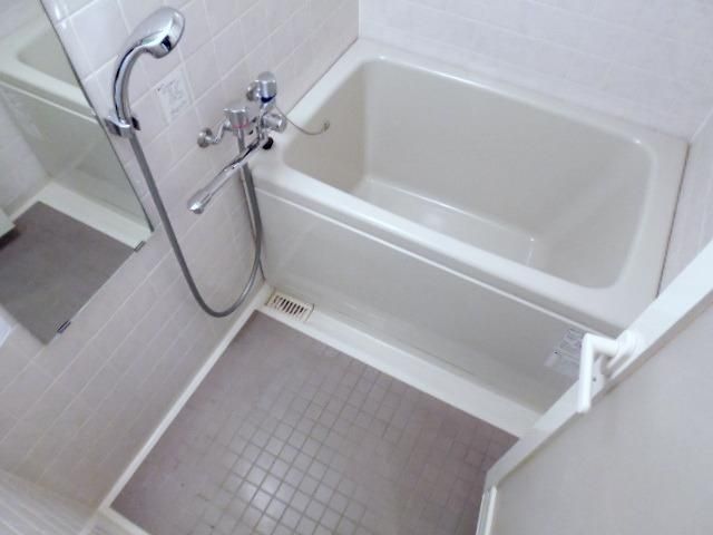 バス・シャワールーム　★バストイレ別のお部屋です★