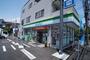 コンビニ　ファミリーマート調布若葉町店（コンビニ）まで525m