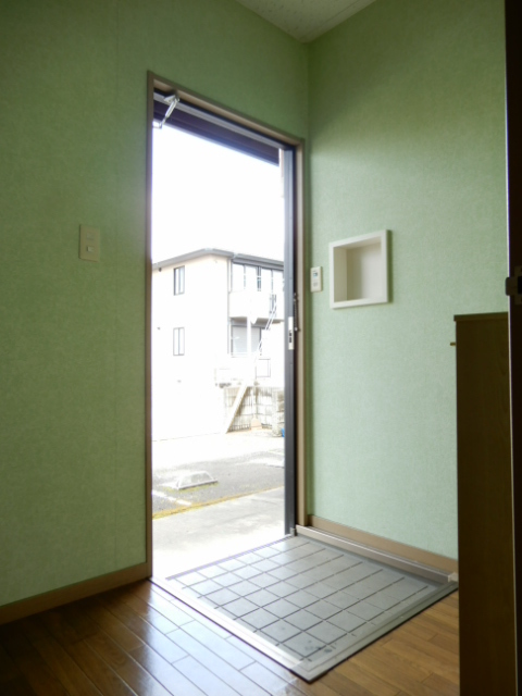 玄関　図面と現状に相違がある場合には現状を優先