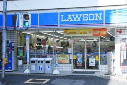 コンビニ　ローソンみなとパーク芝浦店（コンビニ）まで251m