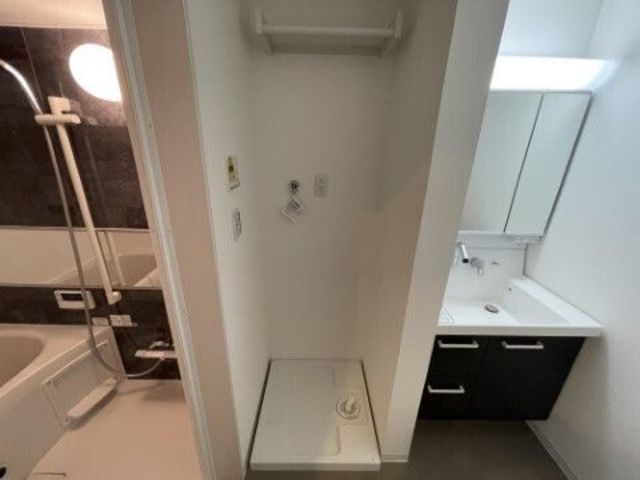 洗面設備　同施工主・別部屋参考写真