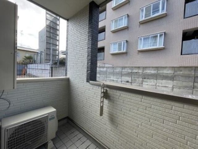 バルコニー　同施工主・別部屋参考写真