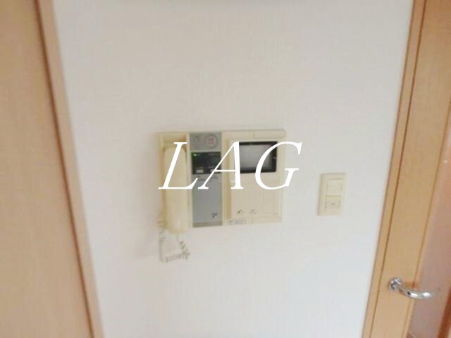 セキュリティ　モニター付きインターホンです。