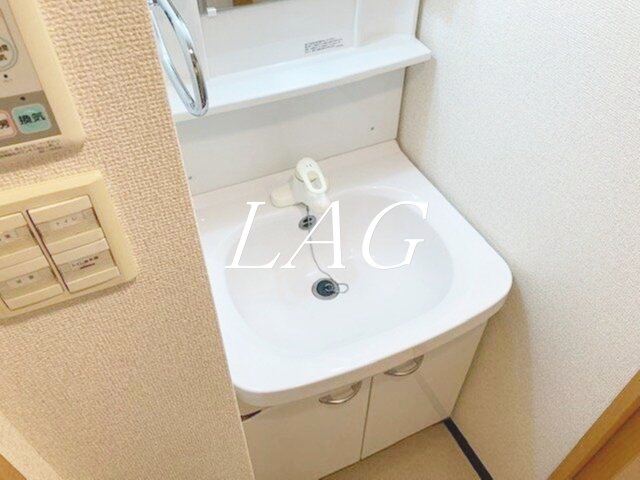 洗面設備　洗面台です。