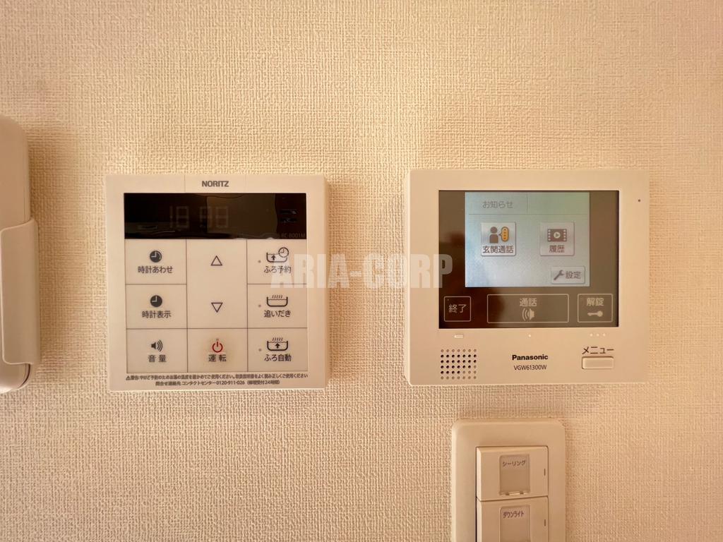 セキュリティ　録画機能付きTVモニターホンで外出時の訪問者も確認できます！