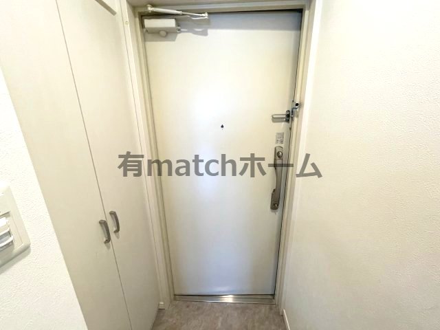玄関　イメージとして他号室の部屋写真を表示しています