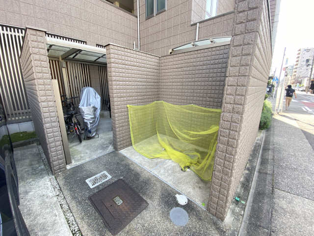 メゾンメイプルの外観写真
