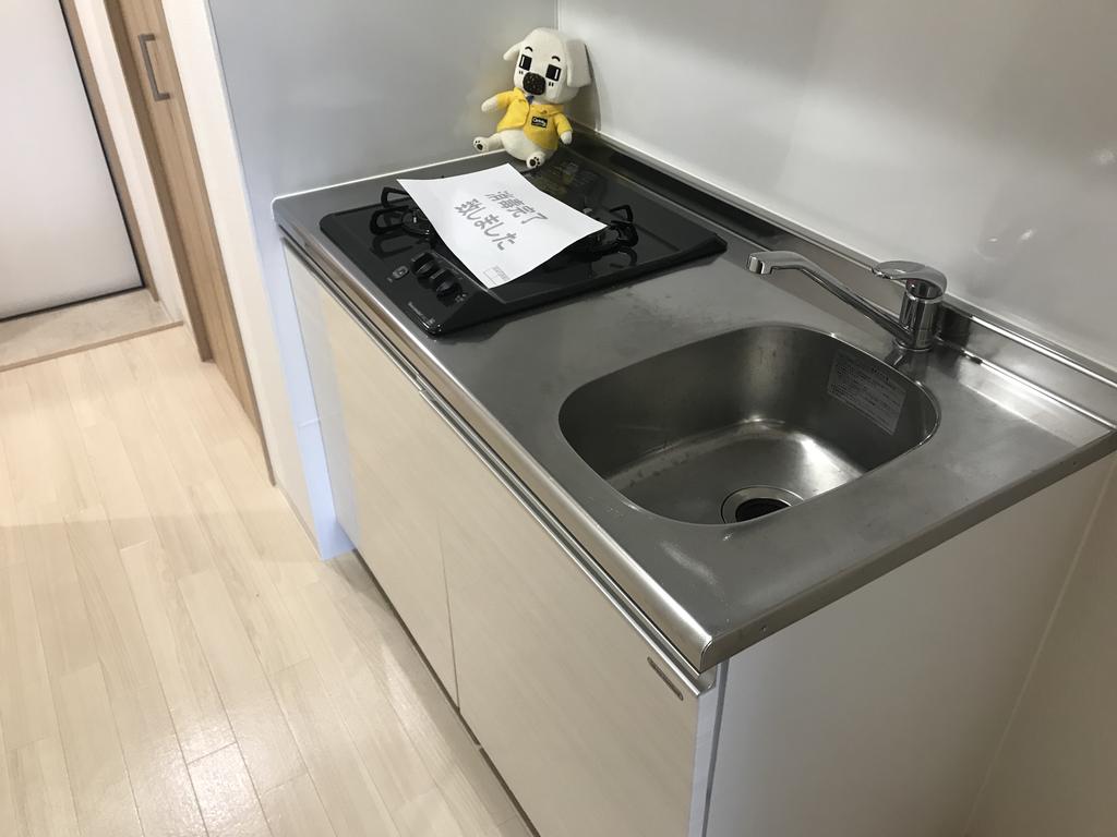 キッチン　同マンション反転タイプの写真です。