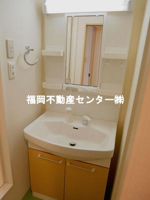 洗面設備　シャンプードレッサー
