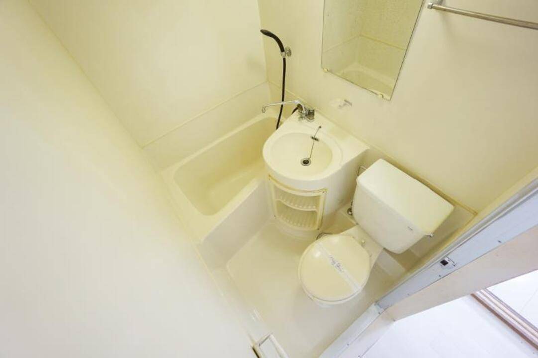 バス・シャワールーム　浴室