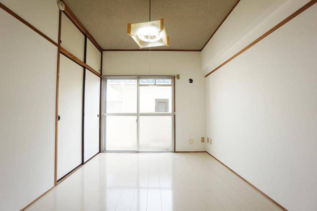 居室・リビング　リビング