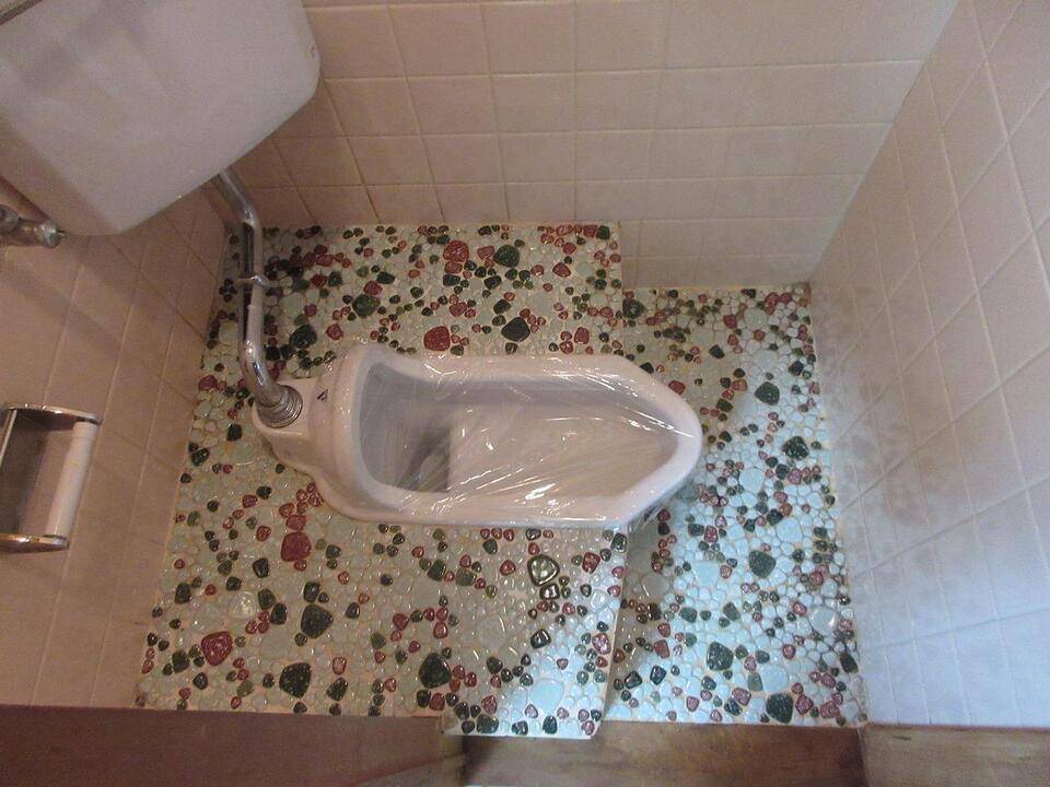 トイレ　トイレ