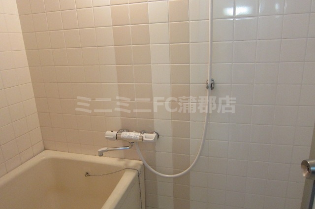 バス・シャワールーム　同タイプ