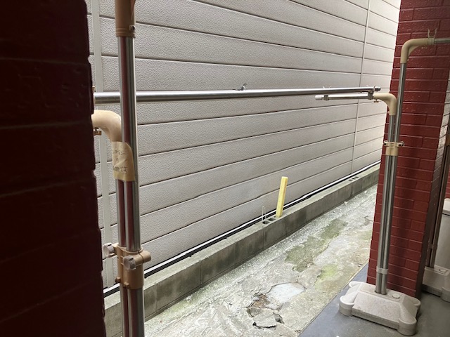 バルコニー　物干し
