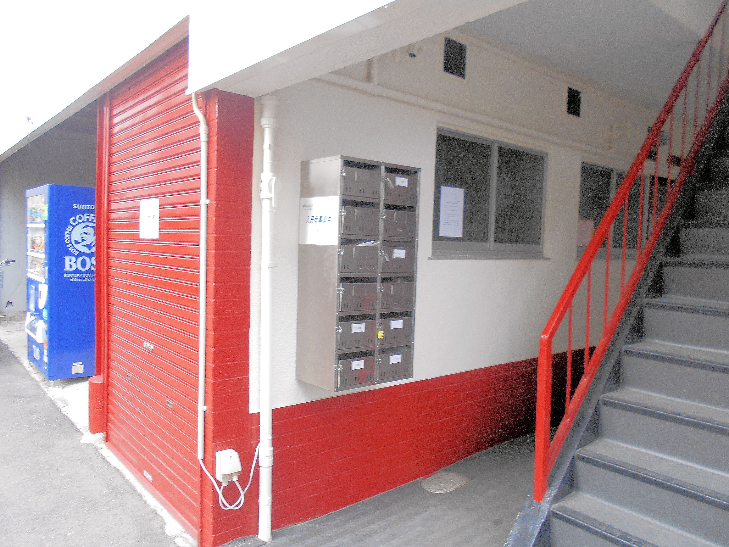 庭　メールボックス