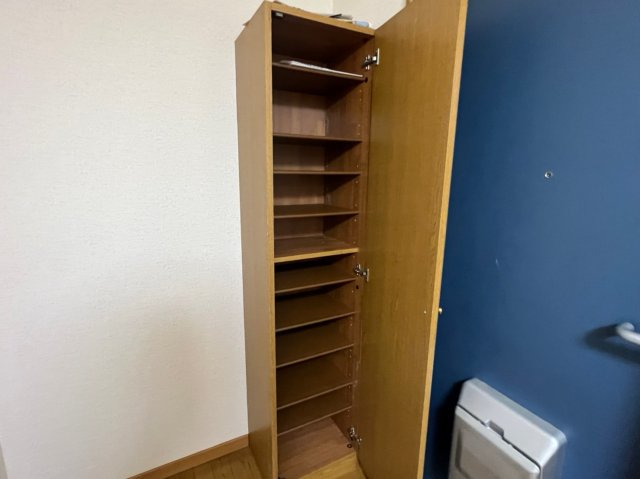 収納　エルム池園