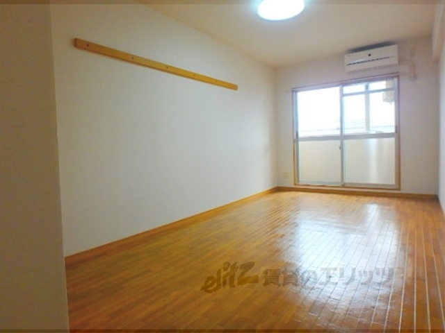 居室・リビング　洋室