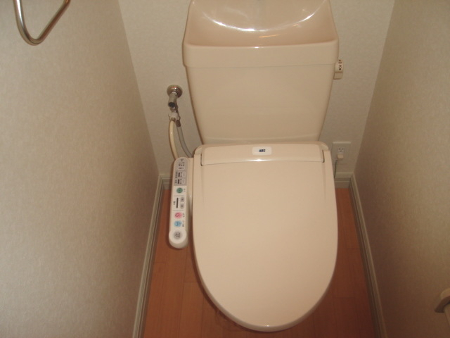 【クオーレのトイレ】