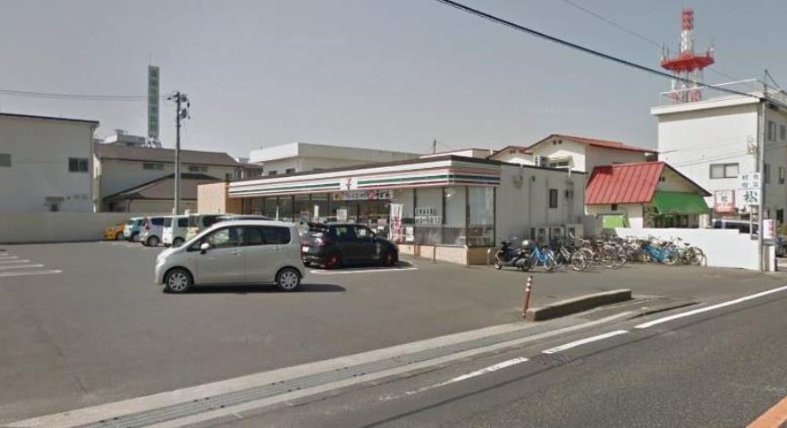 コンビニ　セブンイレブン（コンビニ）まで544m