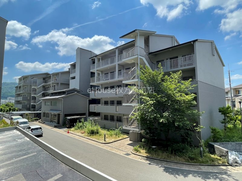 PHOENIX COURT 交野I　北棟の建物外観