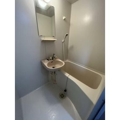 バス・シャワールーム　同型タイプ