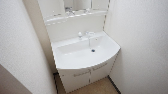 洗面設備　洗髪洗面化粧台