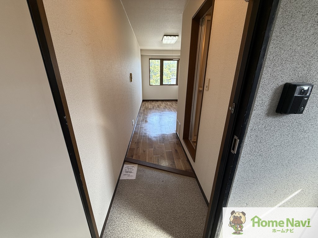 玄関　シューズボックス付