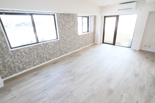 居室・リビング　★ＬＤＫ１４．２帖★