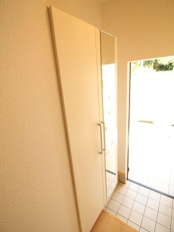 収納　シューズボックスです