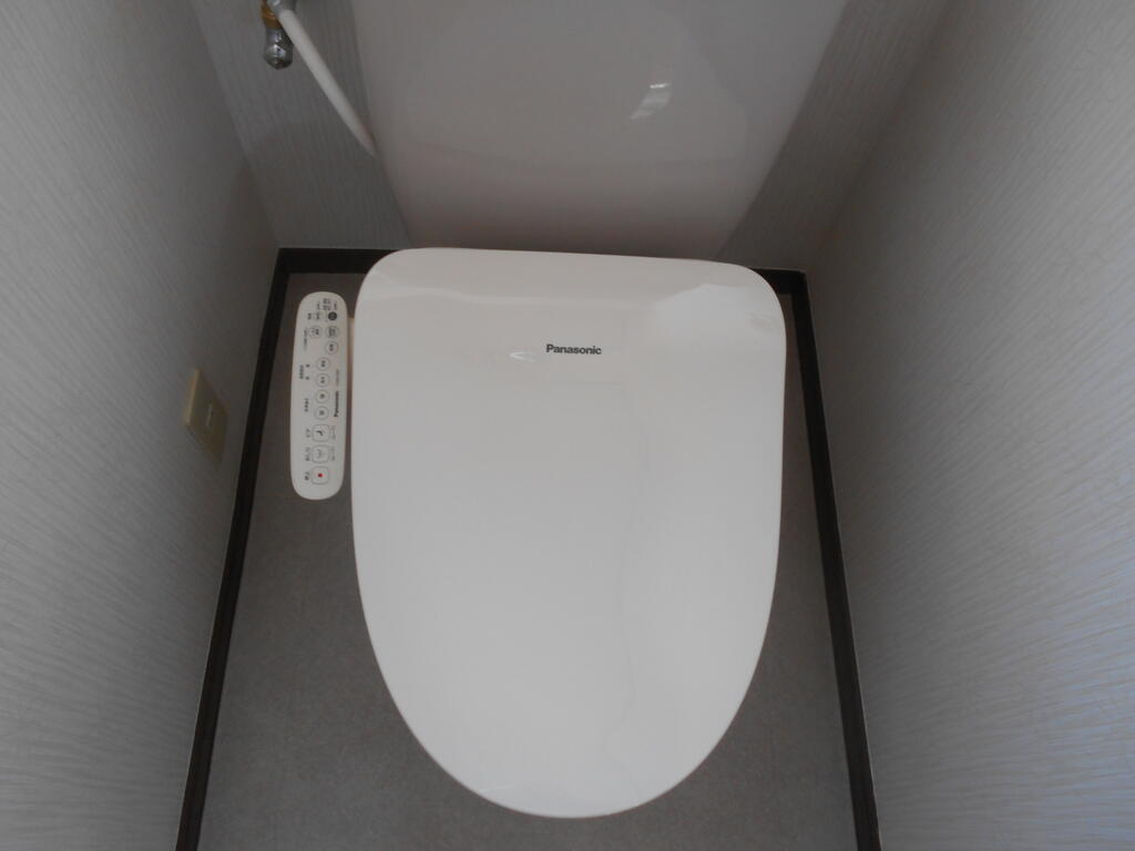 福嶋ハイツD棟のトイレ写真