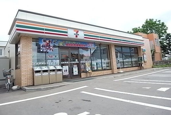コンビニ　セブンイレブン東茨戸店（コンビニ）まで500m