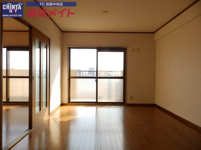 居室・リビング　別部屋同タイプ