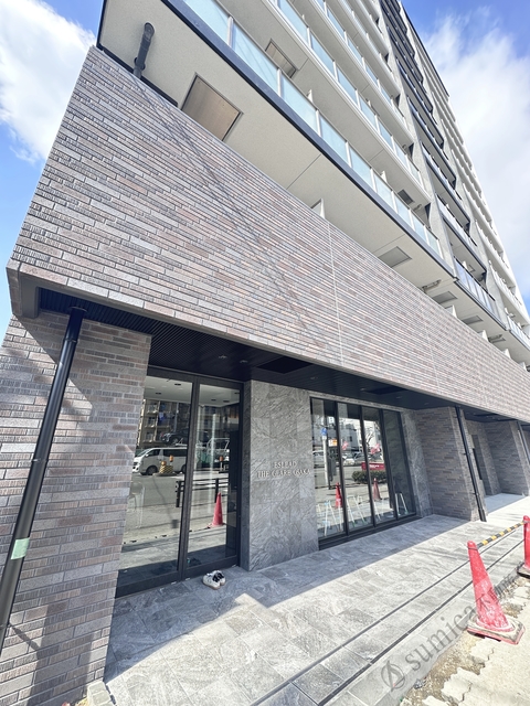 ロビー　外出時も安心な宅配ボックス完備♪