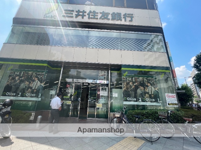 銀行　（株）三井住友銀行／南森町支店（銀行）まで166m