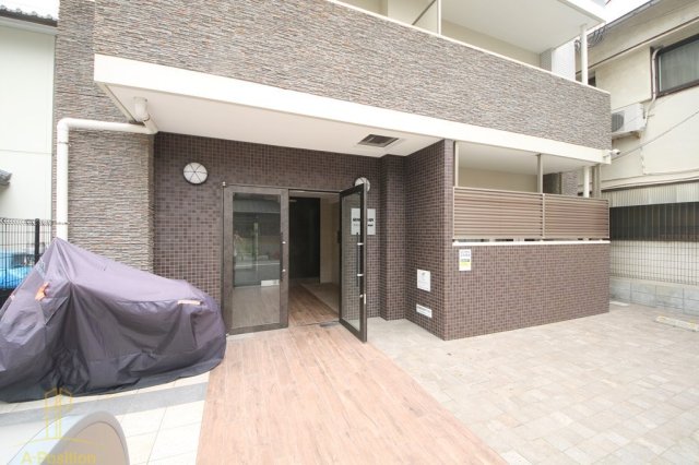 エントランス　GRAND STEADY新梅田